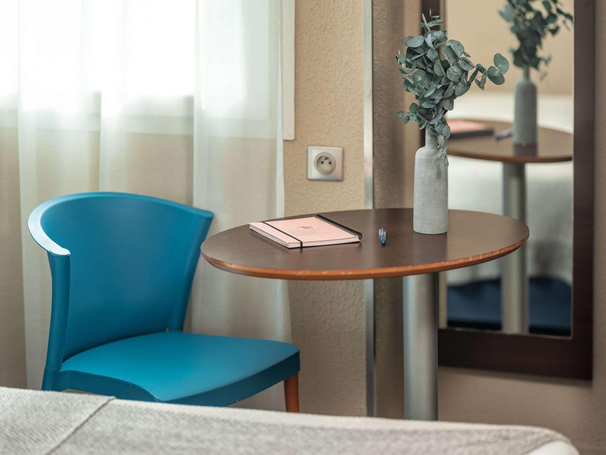 Ibis Styles Fontenay Exteriör bild