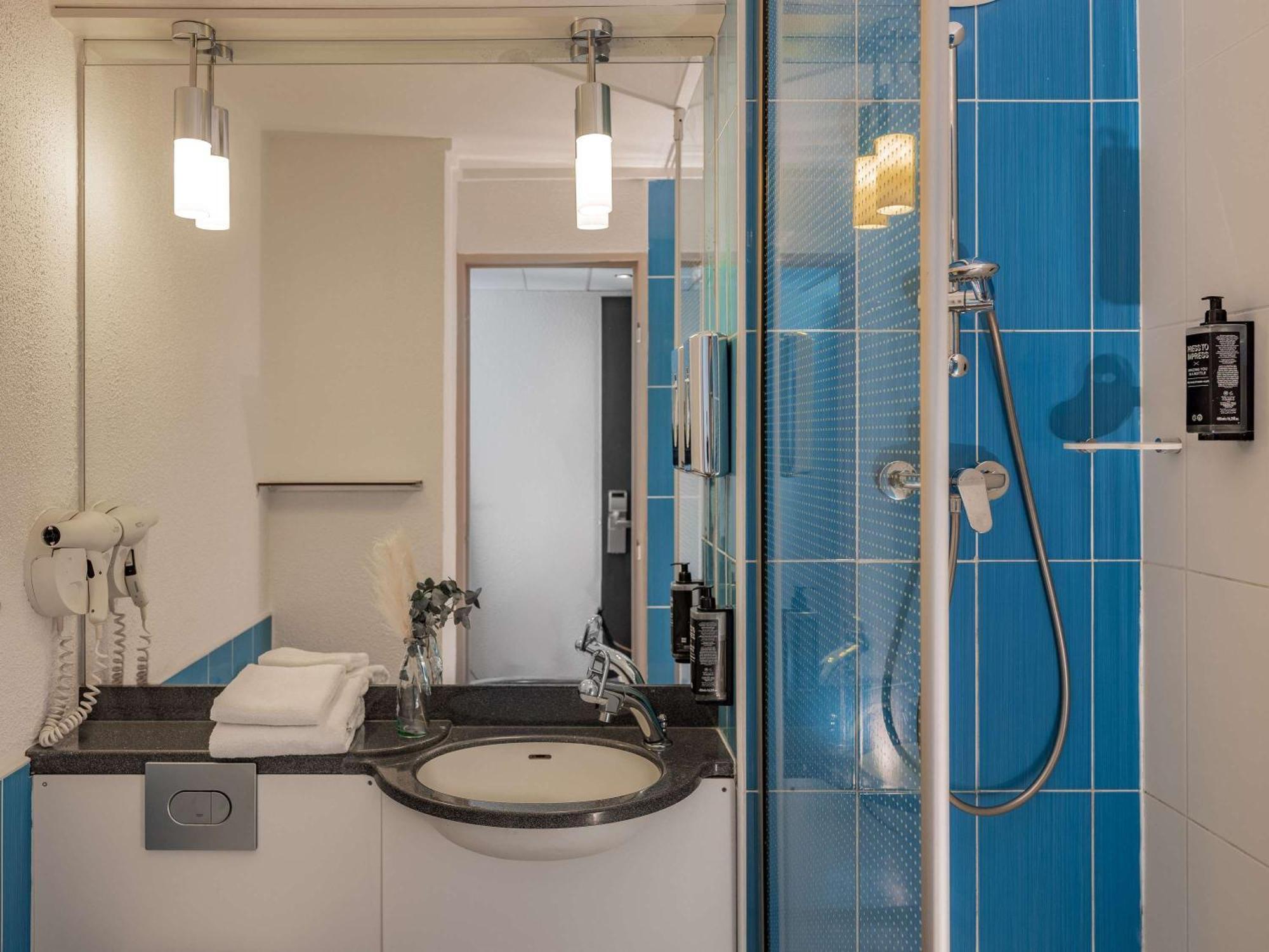 Ibis Styles Fontenay Exteriör bild
