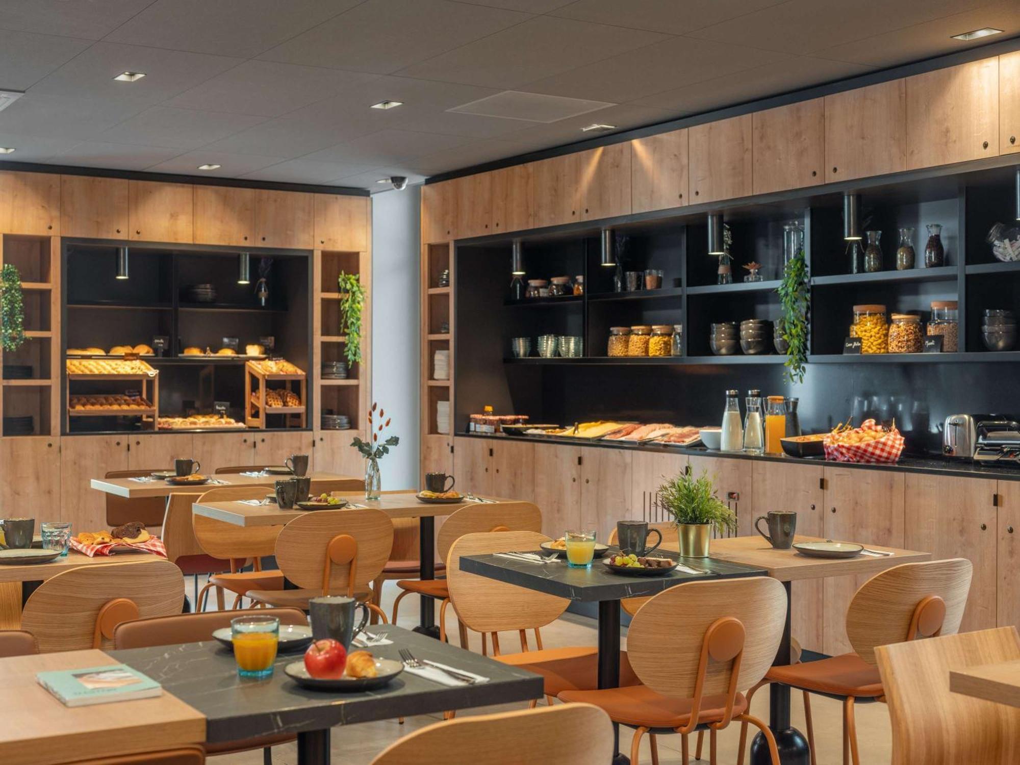 Ibis Styles Fontenay Exteriör bild